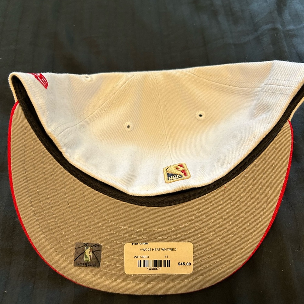 New Era Red and White 59FIFTY Cap - Picture 4 of 4